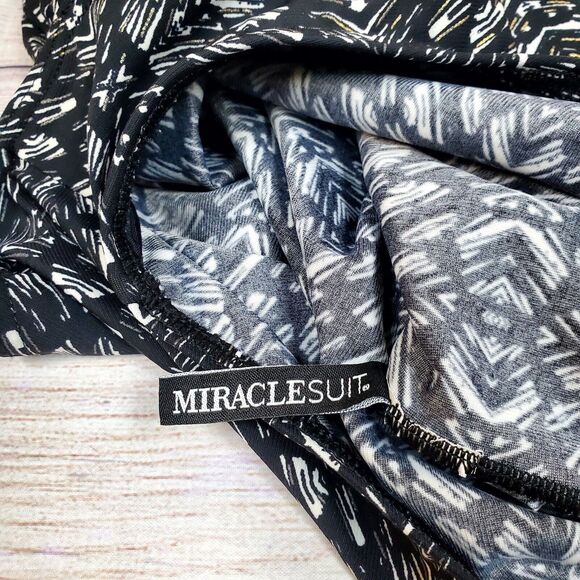 Miraclesuit 6522623 Pin Up Front Tie Underwire One Piece Swimsuit Sz XS-S ($178) - Picture 8 of 10